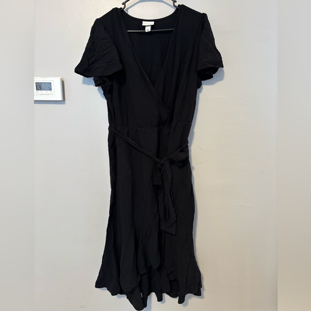 Ava & Viv Black Midi Wrap Dress